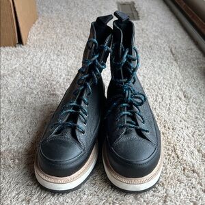 Converse Chuck Taylor All Star OG Black Explorer Boot Hi (M: 6.5/W: 8)